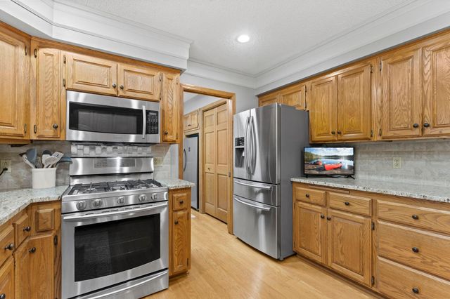 4556 224th Avenue NE, East Bethel, MN 55011