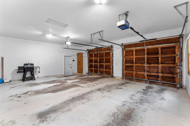 4556 224th Avenue NE, East Bethel, MN 55011