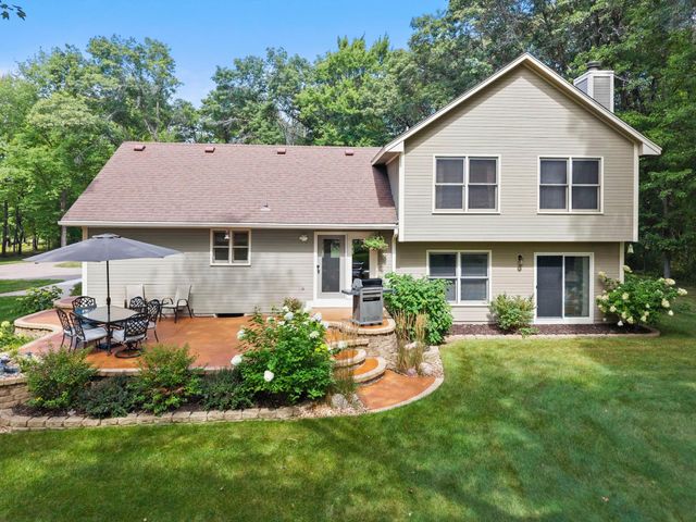 4556 224th Avenue NE, East Bethel, MN 55011