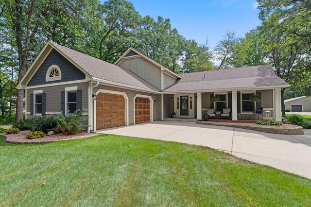 4556 224th Avenue NE, East Bethel, MN 55011