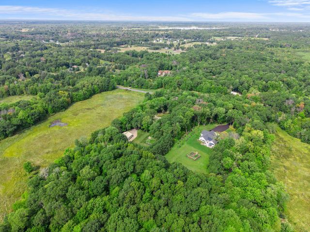 4556 224th Avenue NE, East Bethel, MN 55011
