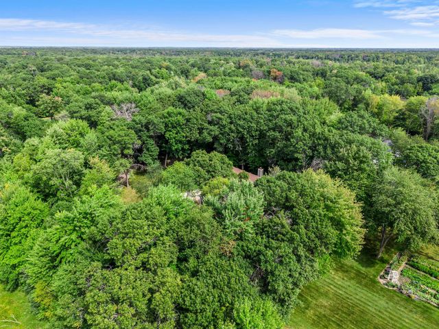 4556 224th Avenue NE, East Bethel, MN 55011