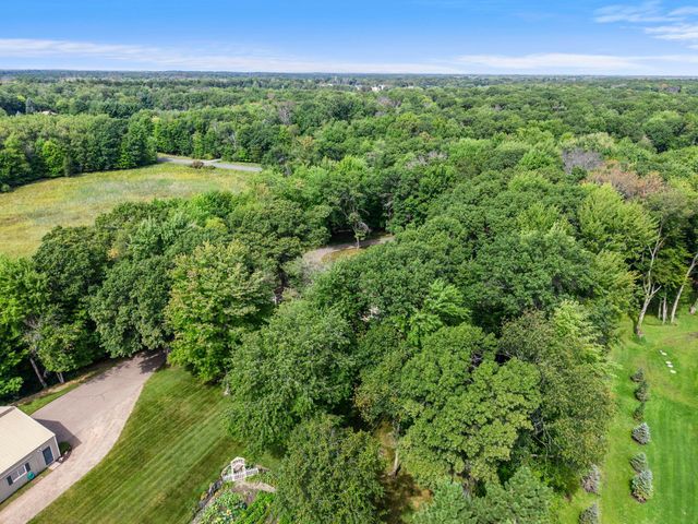 4556 224th Avenue NE, East Bethel, MN 55011