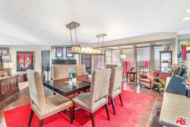3200 Primera Avenue, Los Angeles, CA 90068