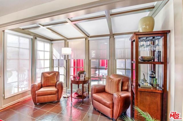 3200 Primera Avenue, Los Angeles, CA 90068