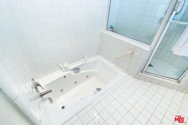 3200 Primera Avenue, Los Angeles, CA 90068
