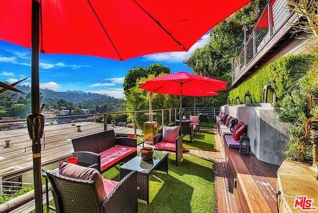 3200 Primera Avenue, Los Angeles, CA 90068