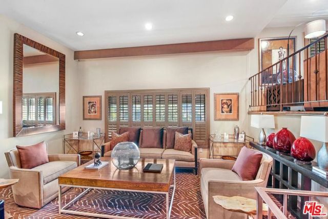 3200 Primera Avenue, Los Angeles, CA 90068