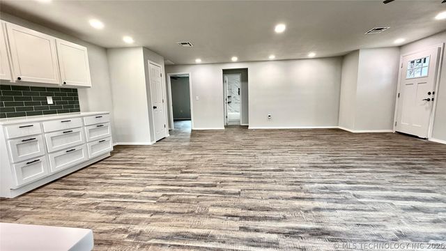 26 W Ash Place, Sperry, OK 74073