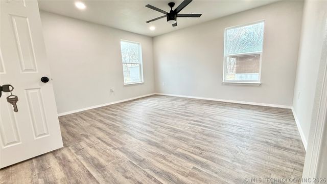 26 W Ash Place, Sperry, OK 74073