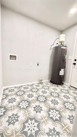 26 W Ash Place, Sperry, OK 74073