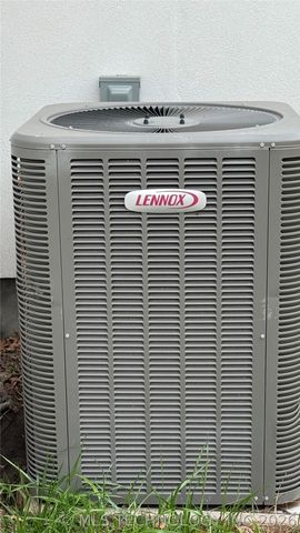 26 W Ash Place, Sperry, OK 74073