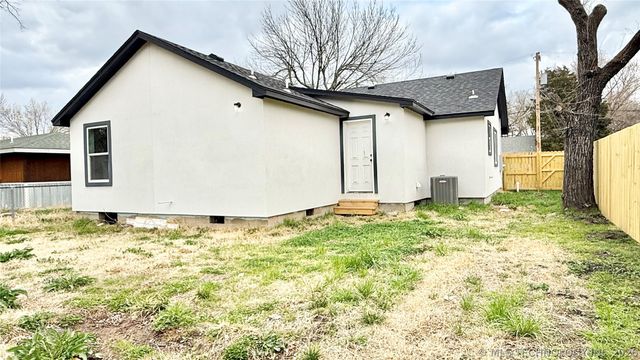 26 W Ash Place, Sperry, OK 74073