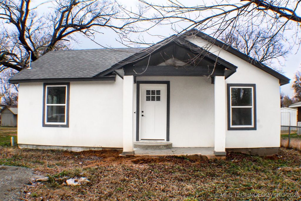 26 W Ash Place, Sperry, OK 74073