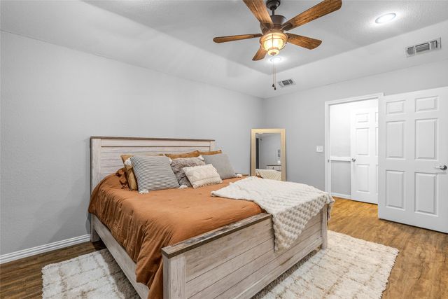 330 PR 281, Bonham, TX 75418