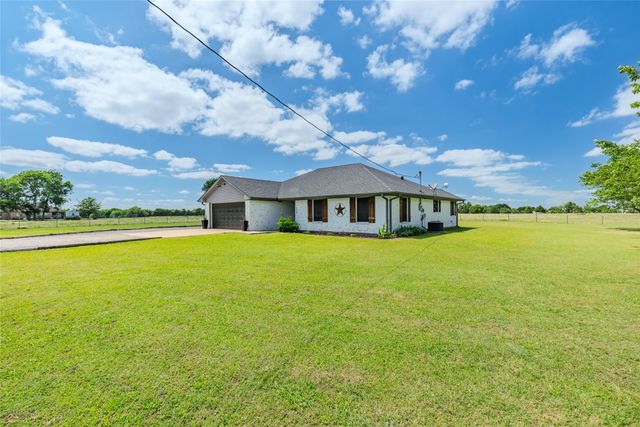 330 PR 281, Bonham, TX 75418