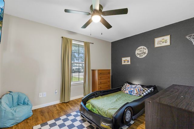 330 PR 281, Bonham, TX 75418