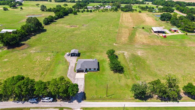 330 PR 281, Bonham, TX 75418