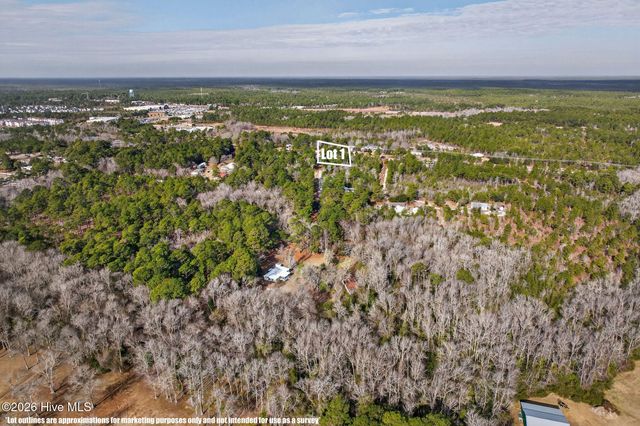 413-421 Buds Lane, Hampstead, NC 28443