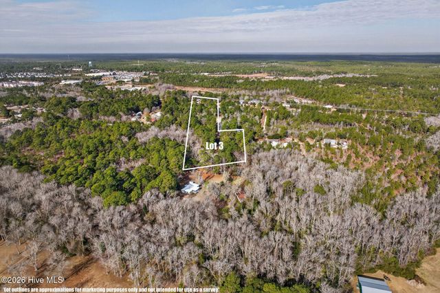 413-421 Buds Lane, Hampstead, NC 28443