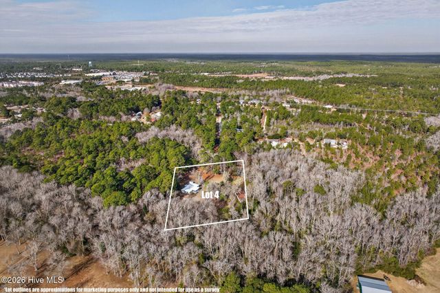 413-421 Buds Lane, Hampstead, NC 28443