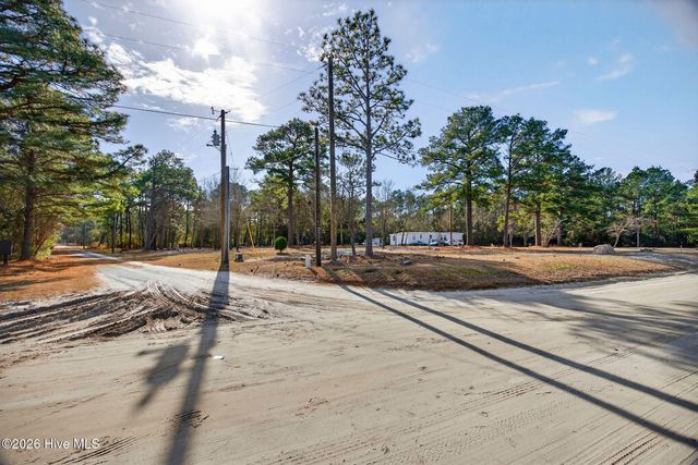 413-421 Buds Lane, Hampstead, NC 28443