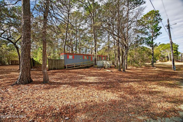 413-421 Buds Lane, Hampstead, NC 28443