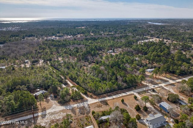 413-421 Buds Lane, Hampstead, NC 28443