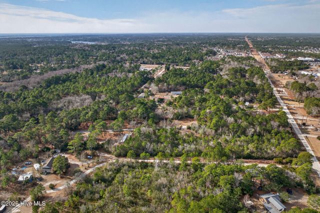 413-421 Buds Lane, Hampstead, NC 28443