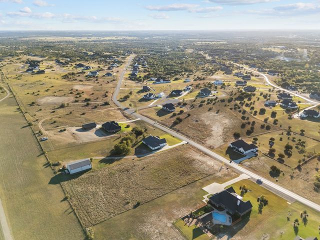 2053 Eagles Ridge Drive, Weatherford, TX 76087