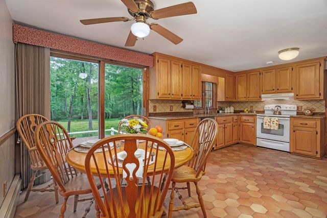 75 Meadow Drive, Hollis, NH 03049