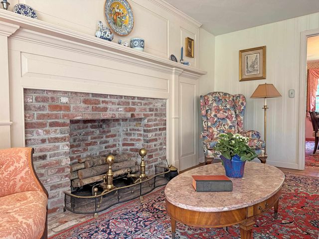75 Meadow Drive, Hollis, NH 03049