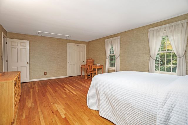 75 Meadow Drive, Hollis, NH 03049