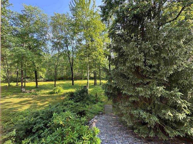 75 Meadow Drive, Hollis, NH 03049