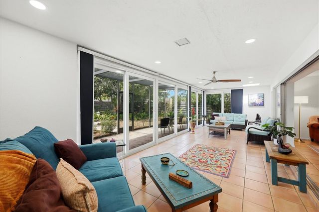 3504 BROOKLINE DRIVE, Sarasota, FL 34239