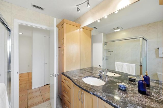 3504 BROOKLINE DRIVE, Sarasota, FL 34239