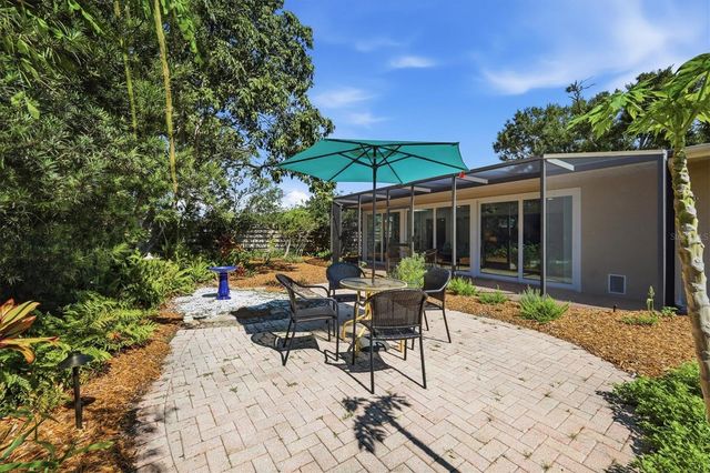 3504 BROOKLINE DRIVE, Sarasota, FL 34239