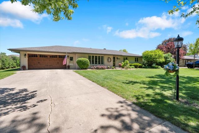 900 Murphy Drive, Joliet, IL 60435
