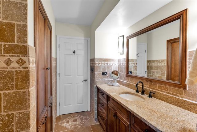 900 Murphy Drive, Joliet, IL 60435