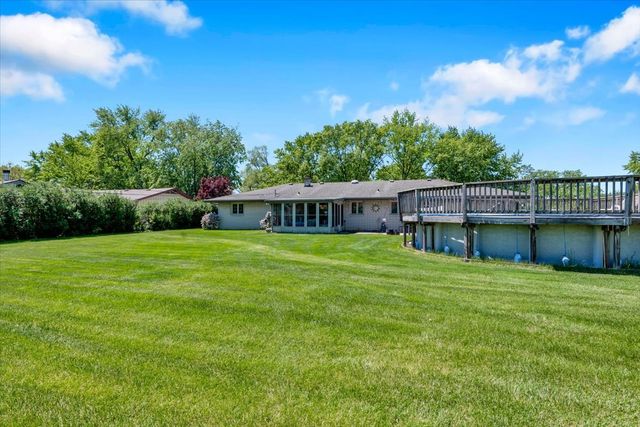 900 Murphy Drive, Joliet, IL 60435