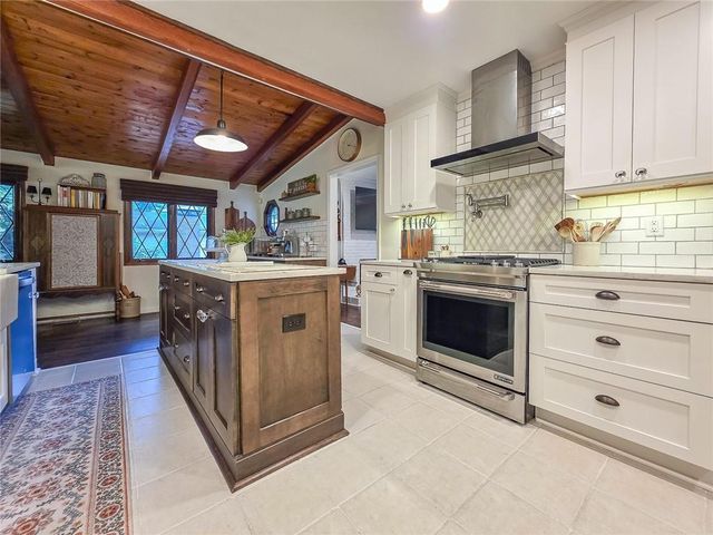 403 Old Rosser Road, Stone Mountain, GA 30087