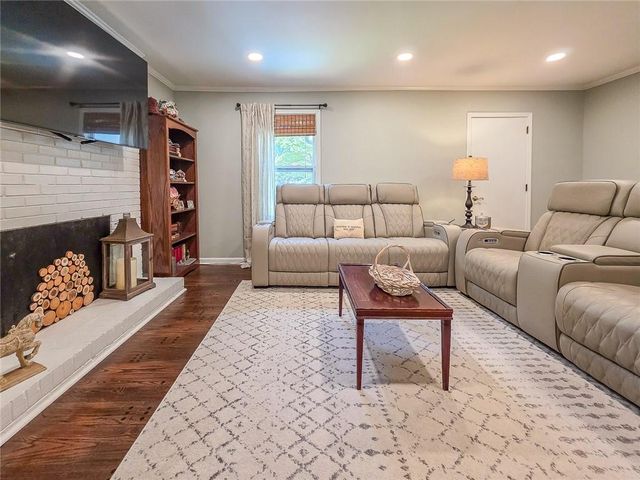 403 Old Rosser Road, Stone Mountain, GA 30087
