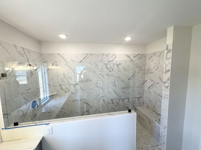 1933 Hildebrand Lane, Columbia, TN 38401