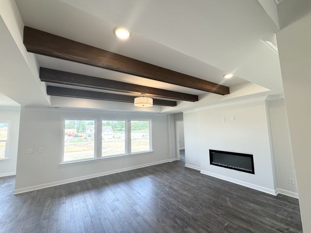 1933 Hildebrand Lane, Columbia, TN 38401