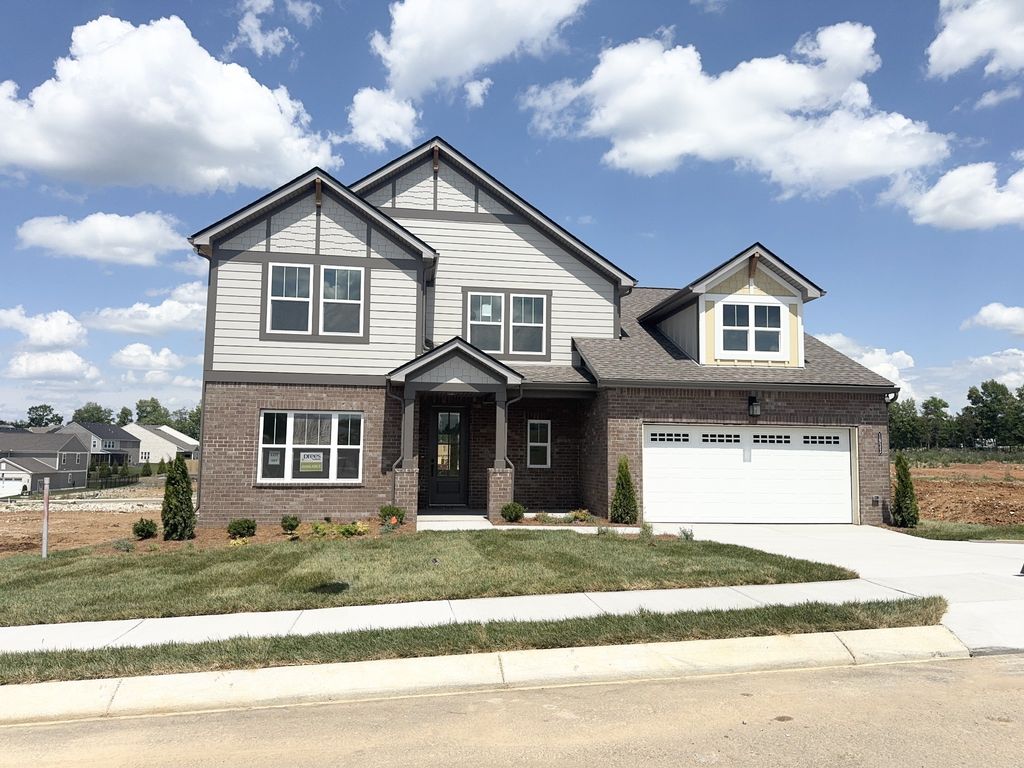 1933 Hildebrand Lane, Columbia, TN 38401