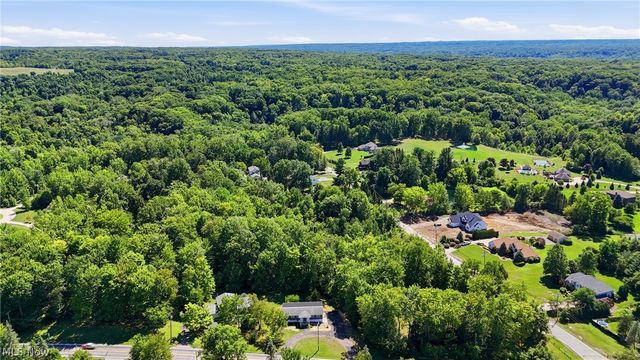 7090 Euclid Chardon Road, Kirtland, OH 44094
