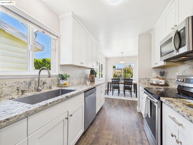 2532 Lincoln Ave, Richmond, CA 94804