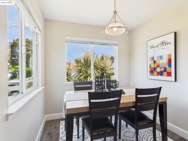 2532 Lincoln Ave, Richmond, CA 94804