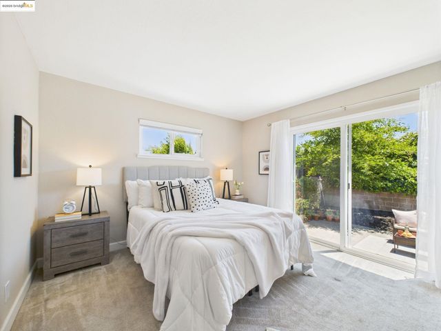 2532 Lincoln Ave, Richmond, CA 94804