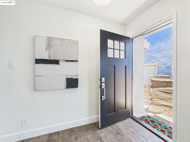 2532 Lincoln Ave, Richmond, CA 94804